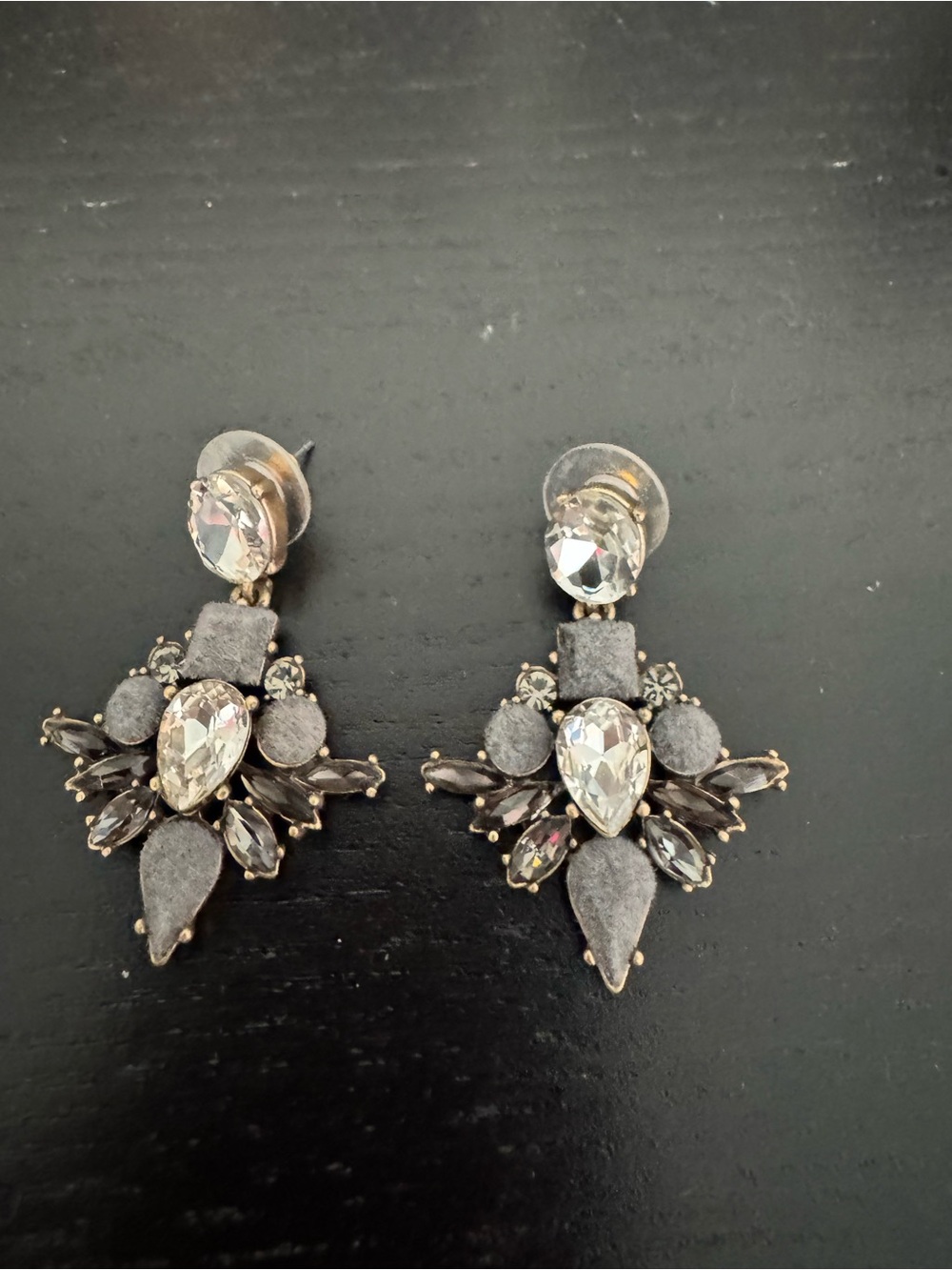 Banana Republic Gray Crystal Drop Statement Earrings - Picture 3 of 10